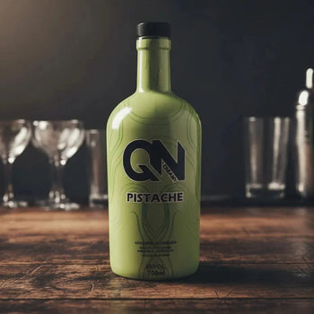 Licor Cremoso QN Pistache Cream Garrafa Original 700ml