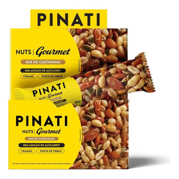 Display amarelo Pinati Nuts Gourmet Mix de Castanhas com barras embaladas de 25 g.