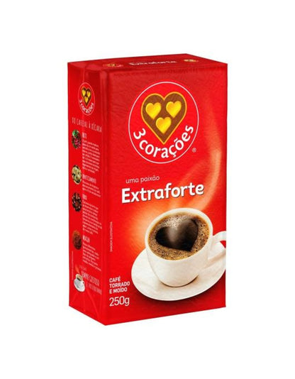 Caixa vermelha de café 3 Corações Extraforte torrado e moído, 250 g