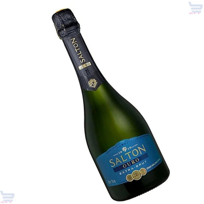 Garrafa verde de espumante Salton Ouro Extra-Brut em ângulo, com rótulo azul.