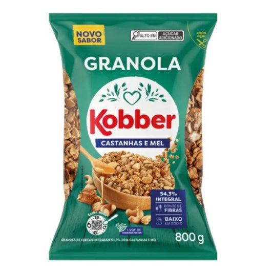 Embalagem frontal verde da granola Kobber Castanhas e Mel de 800 g.