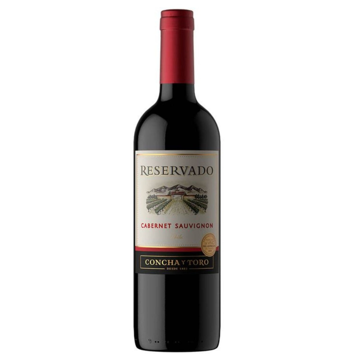 Garrafa de vinho tinto Concha y Toro Reservado Cabernet Sauvignon com cápsula vermelha e rótulo claro.