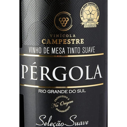 Detalhe do rótulo do vinho de mesa tinto suave Pérgola, da Vinícola Campestre.