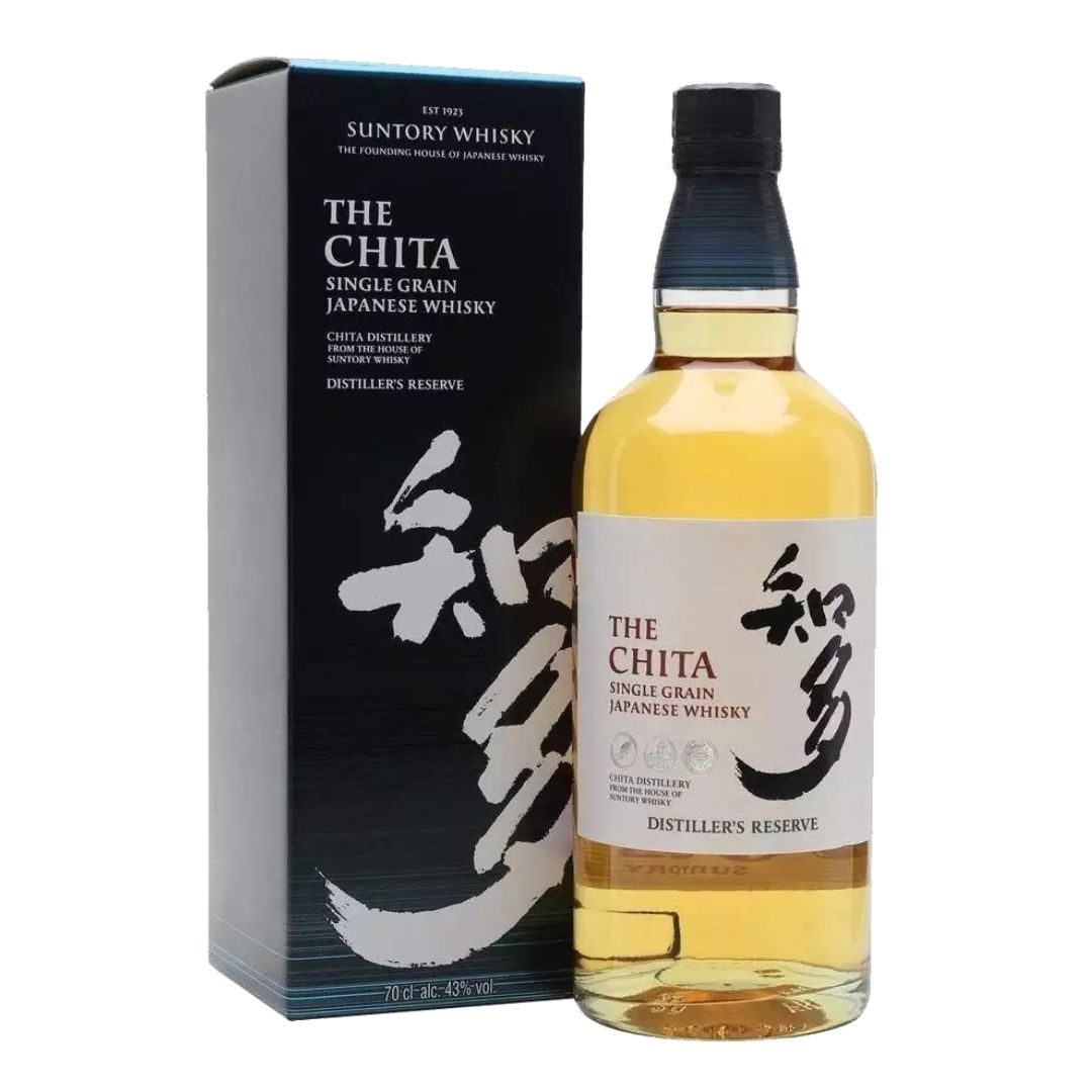 Garrafa de whisky The Chita ao lado de sua caixa preta, com rótulo claro e líquido dourado.